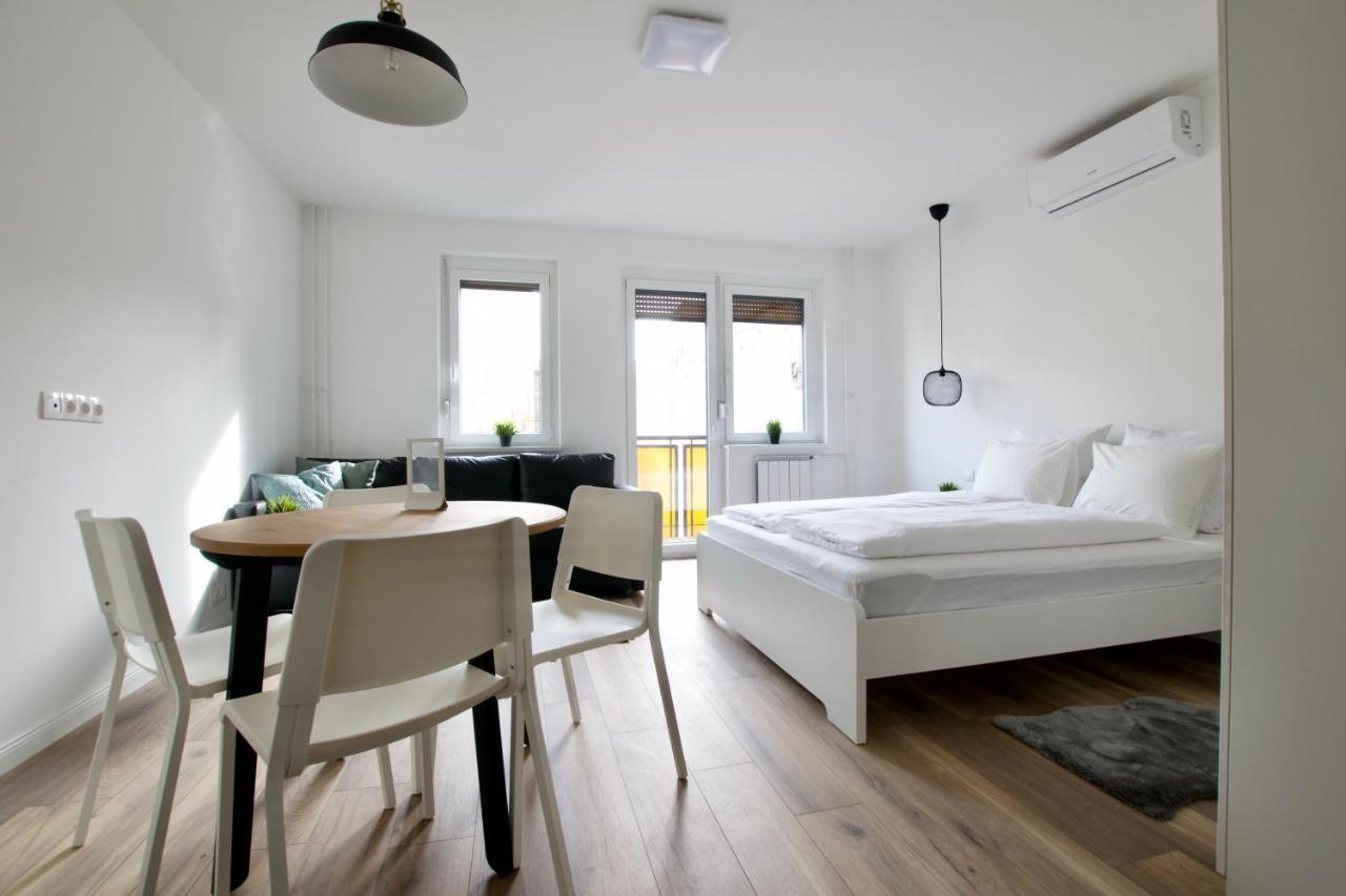 Standard Apartment By Hi5 - Dessewffy 37 Suites Budapest Eksteriør billede